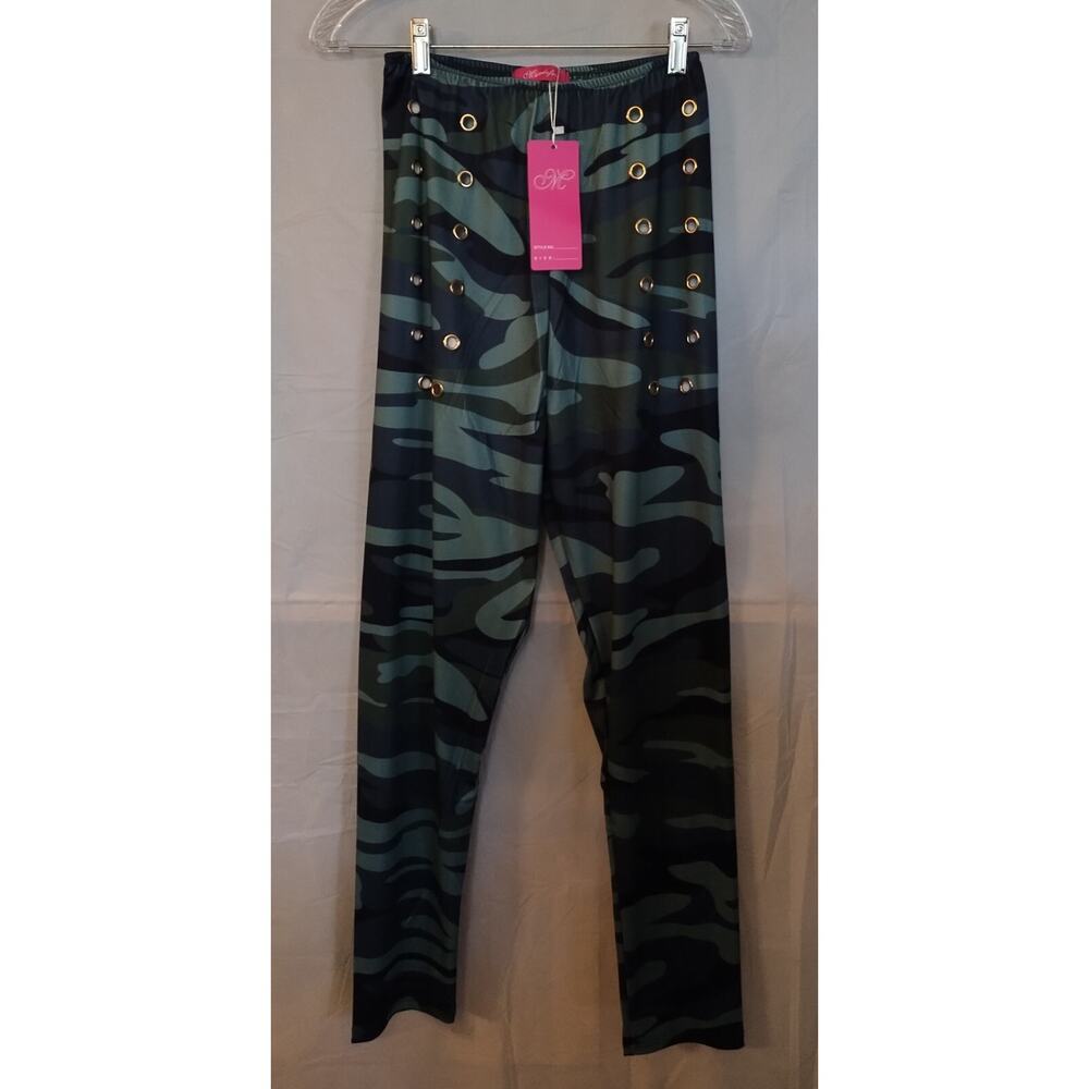 NWT Mundefeis Camo Poly/Cotton Leggins Gold Rivet Accents Elastic Waist